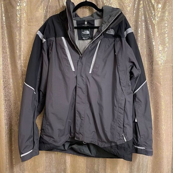 The North Face Mens Black Gray HyVent Winter Snow Rain Hooded Jacket Medium - Picture 1 of 13